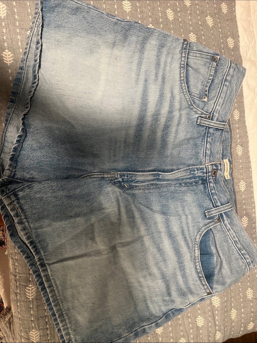 Light Blue Levi Cinch Waist Denim Shorts
